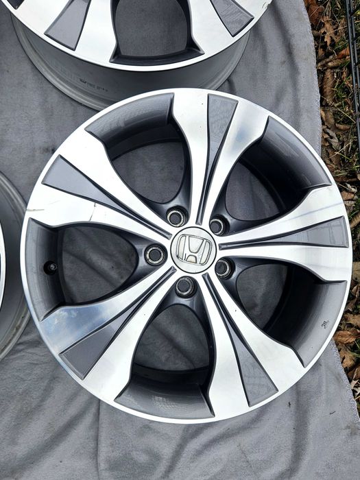 Лети джанти 18" 5х114,3 Honda CRW