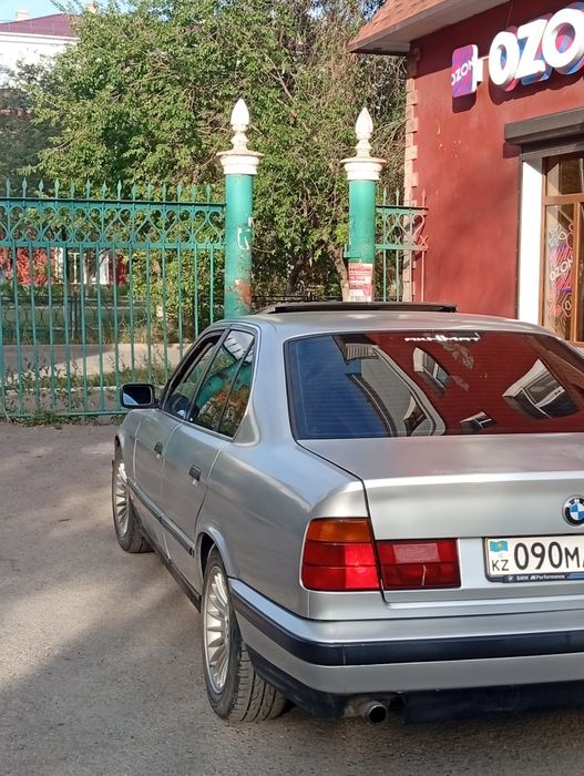 BMW 520i , 1993 года выпуска