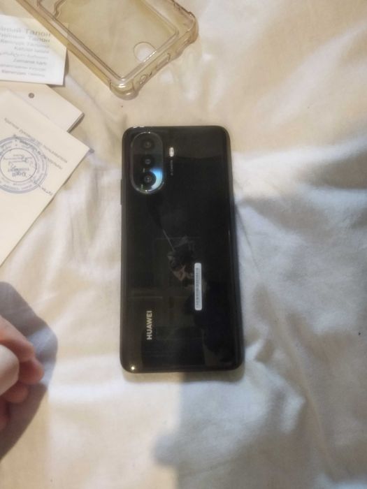 Huawei nova y70 plus