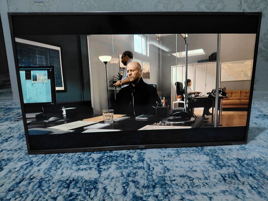 Продается телевизор