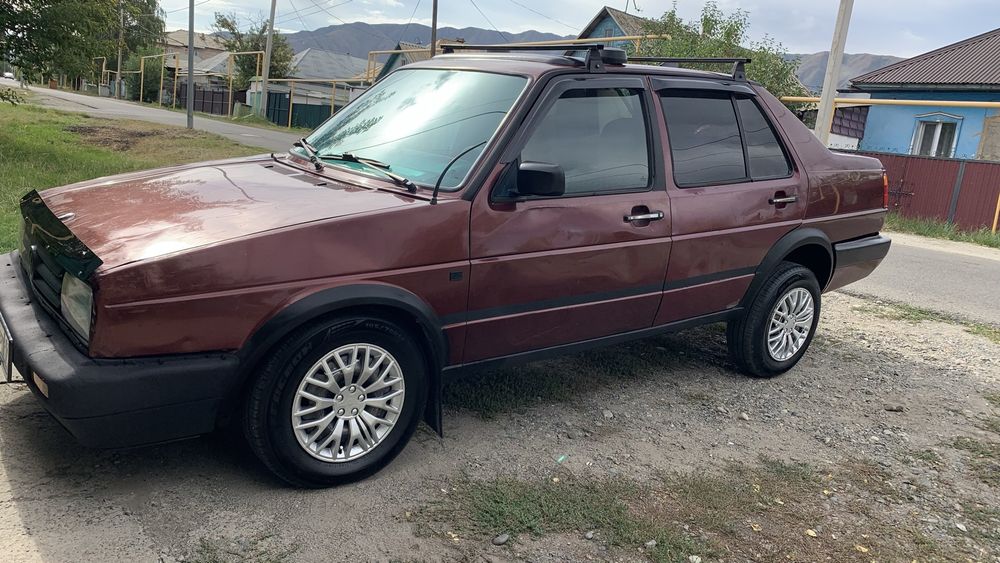 В продаже jetta 1991 г.