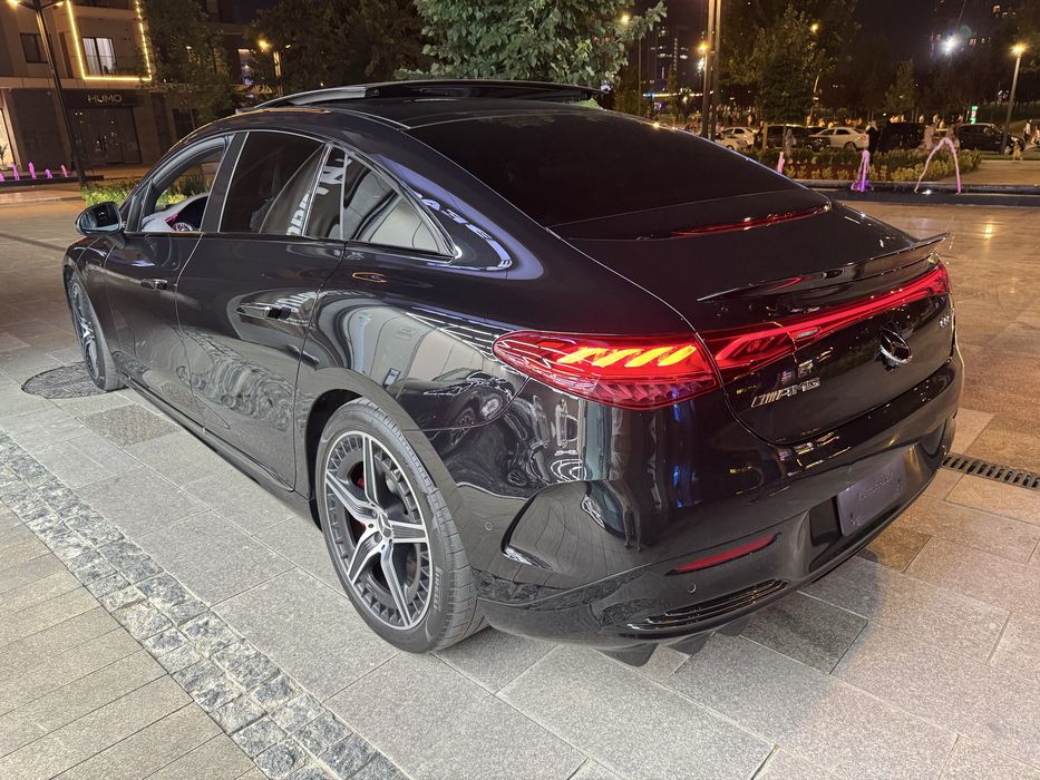 Mersedes eqe 53 amg 2023 dual motor