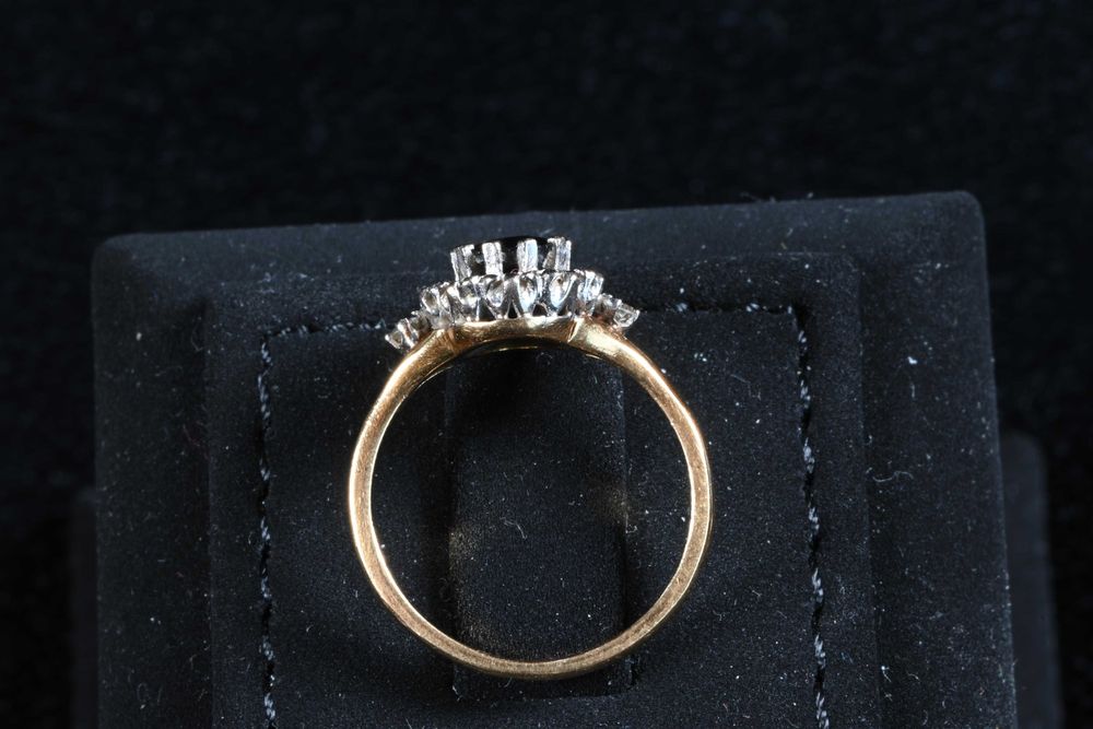 Пръстен Злато 750 и Платина с Диаманти и Сапфир Размер 51