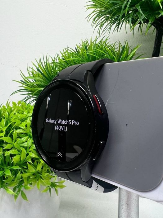 Galaxy Watch // 5 Pro //