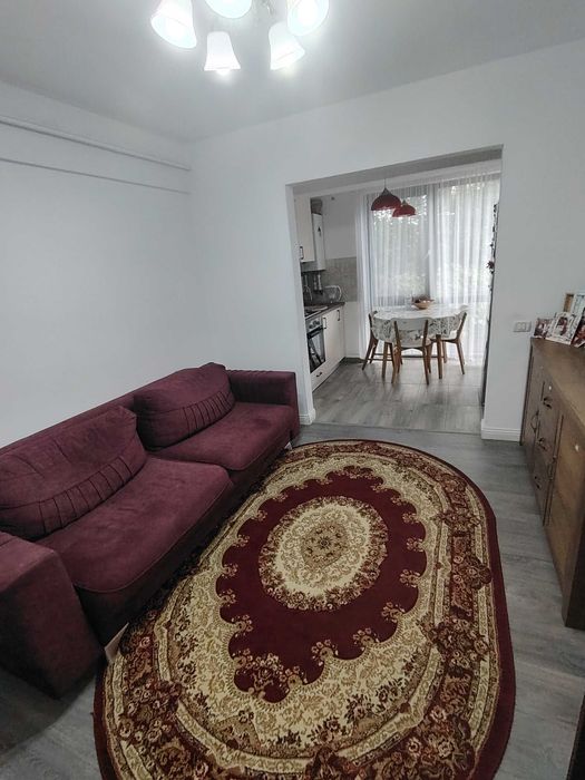 Apartament 3 camere decomandat