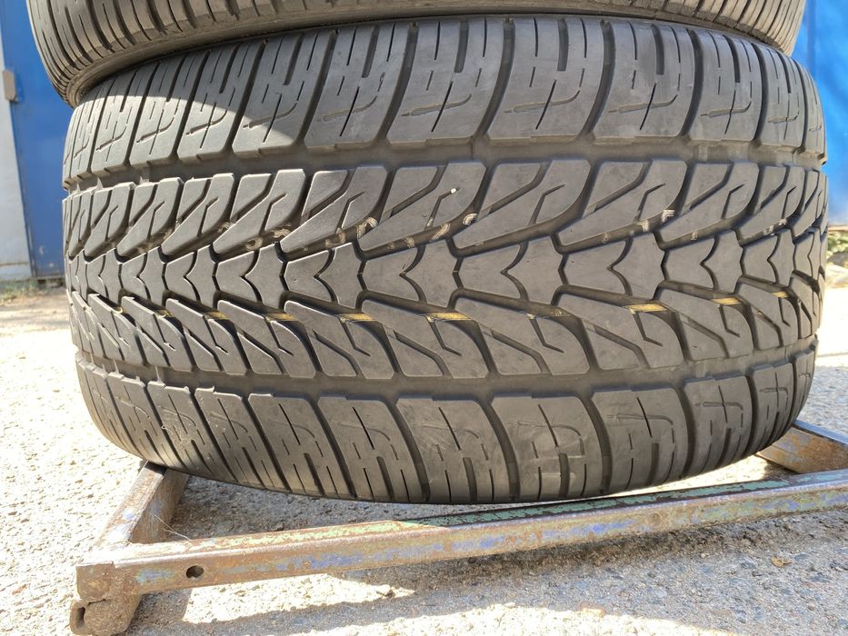 Шины 295/30/22 пара бу нексен