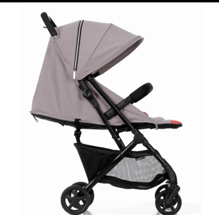 Коляска прогулочная evenflo