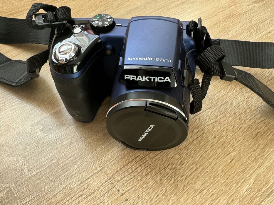 Aparat foto digital Bridge Praktica Luxmedia 16-Z21S