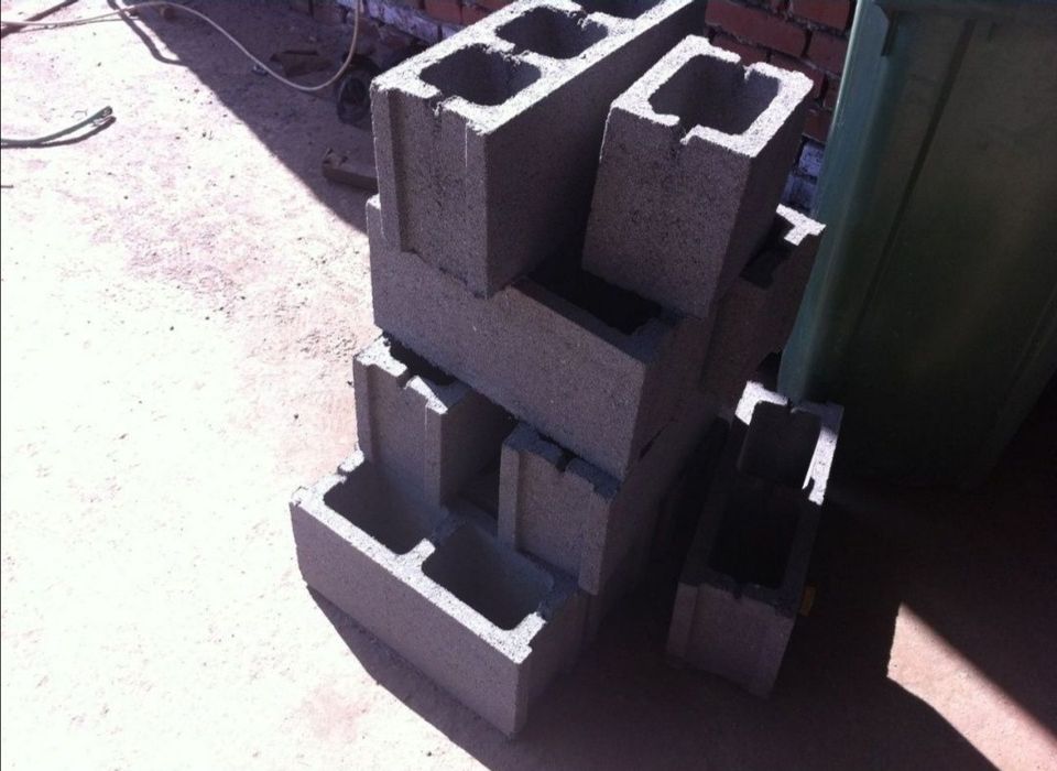 Presa automata boltari