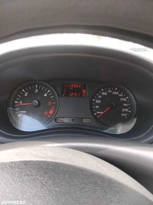 Vând Renault Clio