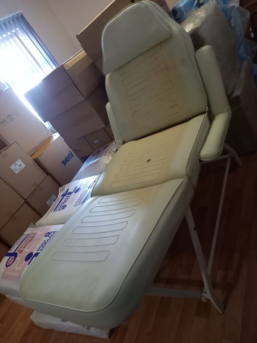 Медицинско - косметологическое кресло