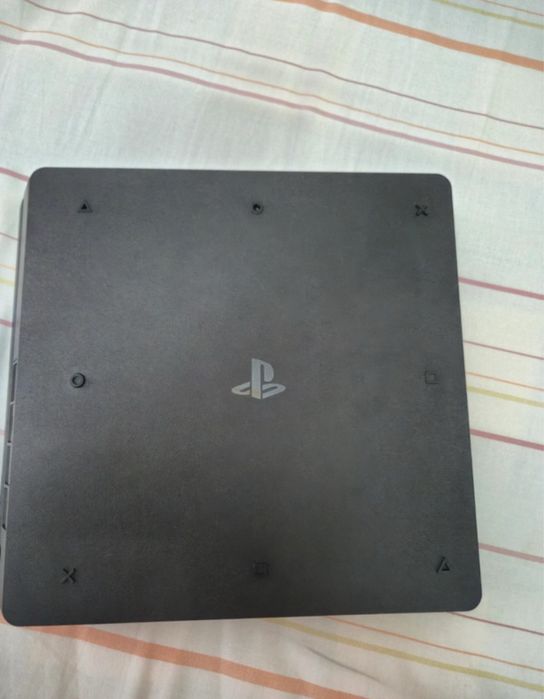 Playstation 4 Slim 500 GB