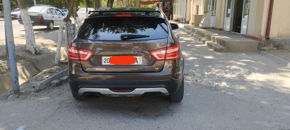 Lada vesta sw cross 2021 yil