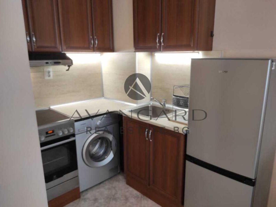 Продава се Двустаен апартамент в Пловдив, Кючук Париж - 75 кв.м за 1768 €/кв.м - Снимка #3