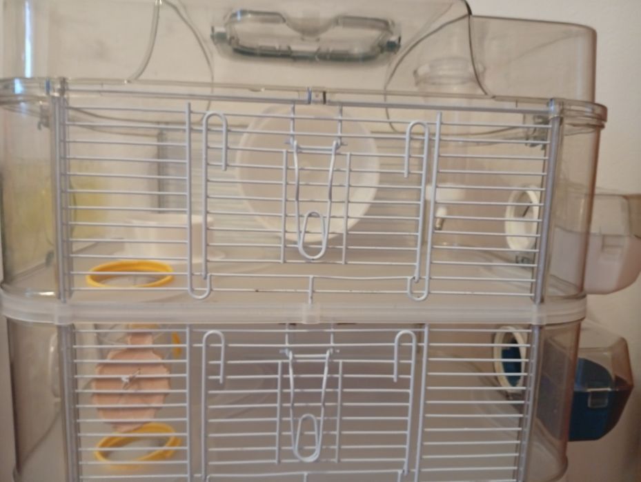 Vând Urgent Cusca Hamster Cu 4 Etaje