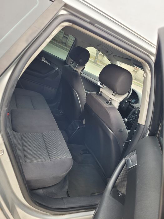 Vând Audi A3 8P, an fabricație 2005, echipat cu motor 2.0 TDI – 140 CP, cod motor BKD, cutie manuală și 330.000 km.