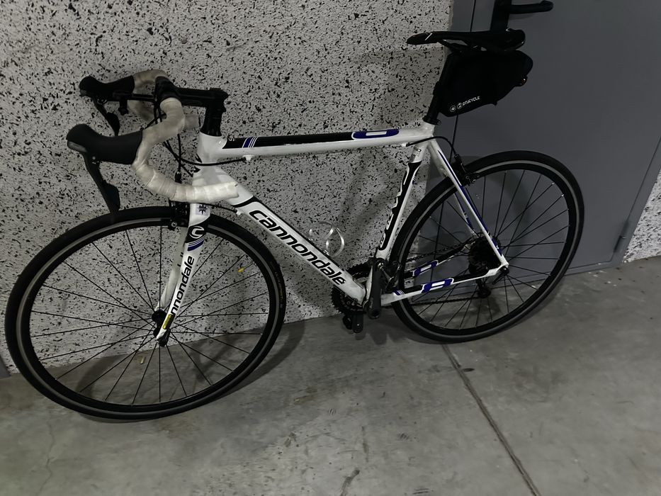 Продам шоссеный велосипед Cannondale CAAD  8