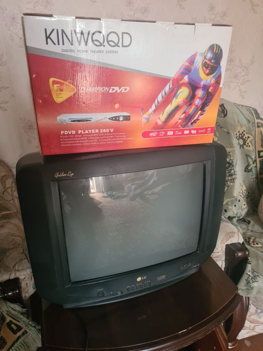 Продам телевизор с двд плеером