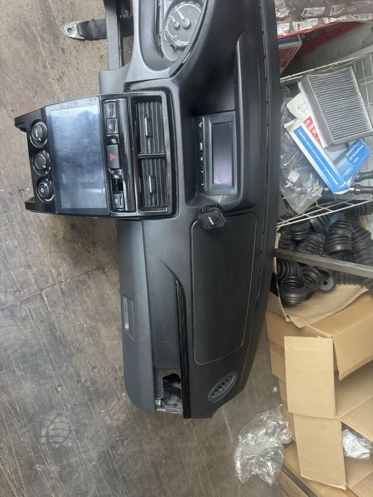 Панель приора 2 всборе полу люкс