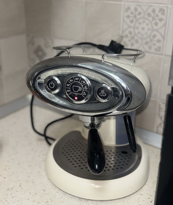 Espressor cafea Illy