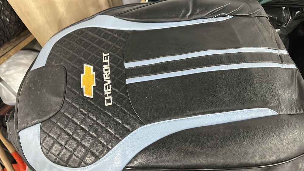 Универсальные авточехлы