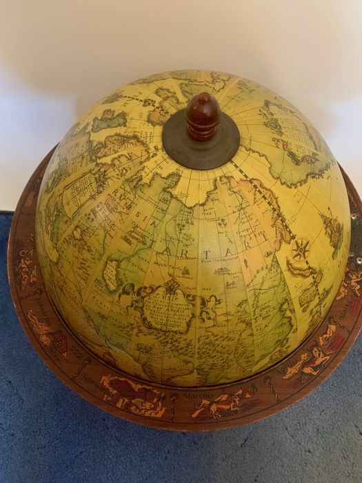 Винтидж бар-глобус / мини бар за алкохол – 100 см