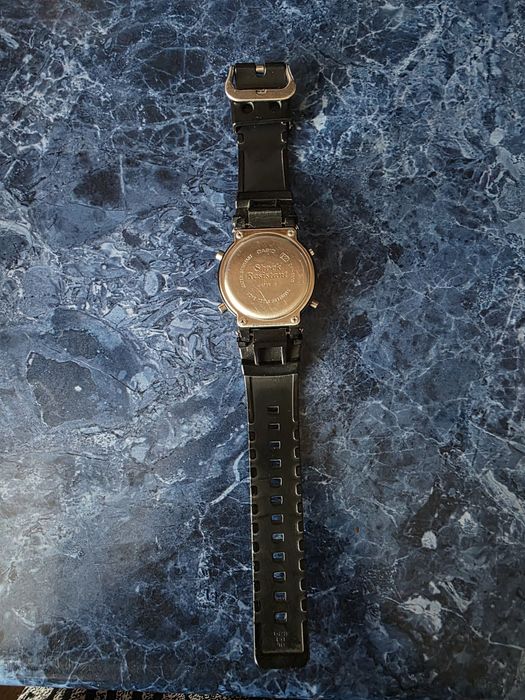 Винтажные часы CASIO DW 5900