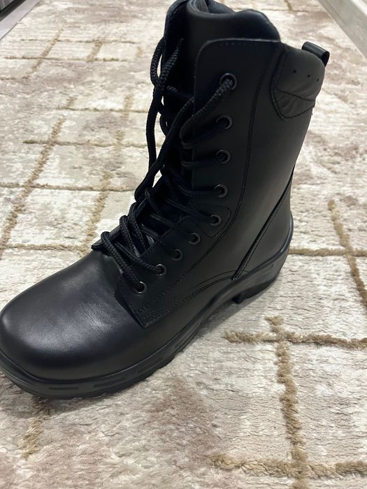 Кубинки черни  полицейски