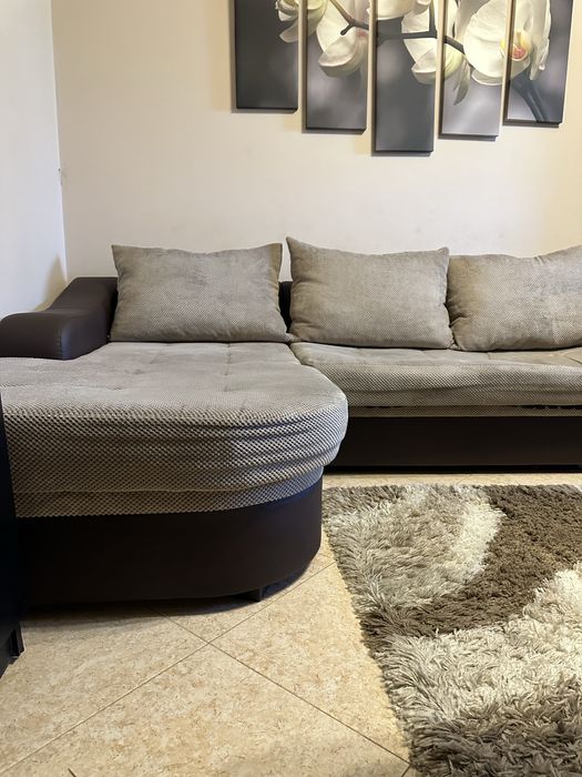 Голям холен диван