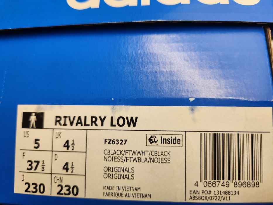 adidas Originals RIVALRY