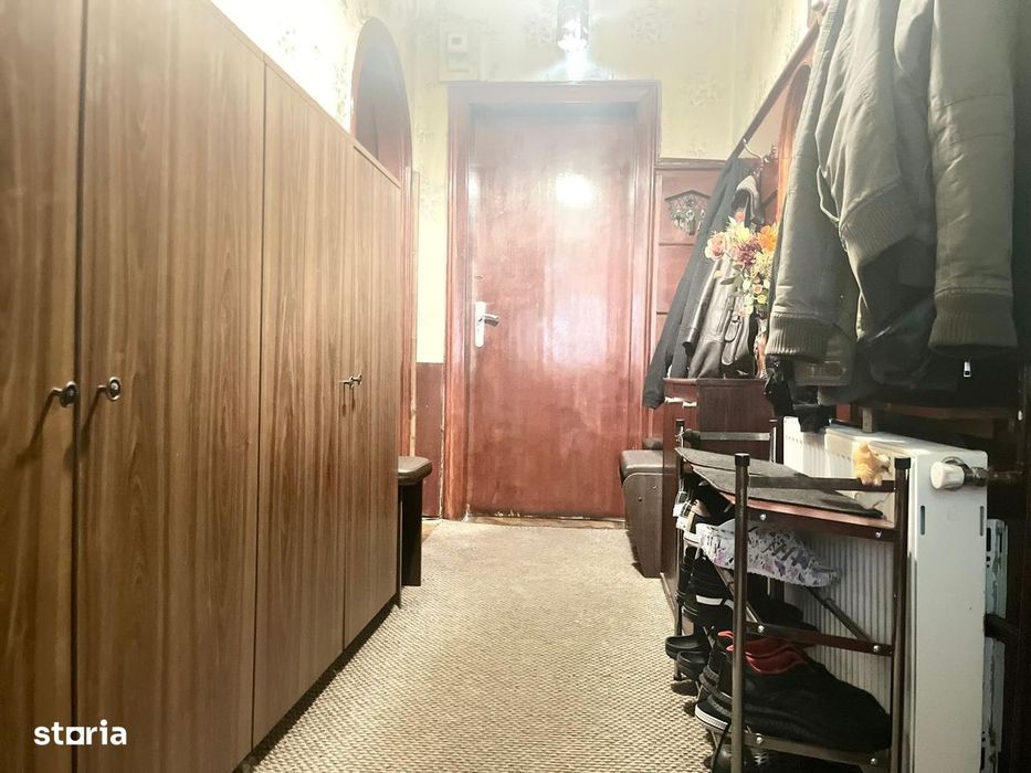 Apartament cu 4 Camere în Imobil Istoric
