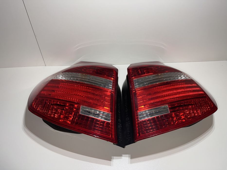 Stop stopuri spate stanga dreapta bmw seria 1 fl e81 e87