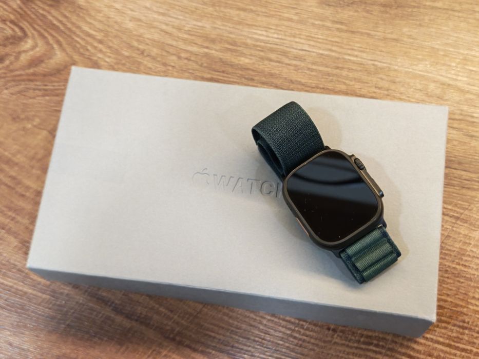 Apple watch Ultra 2 Black Alpine Loop L 100% battery