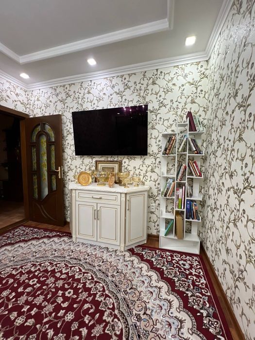 Подставка для книг