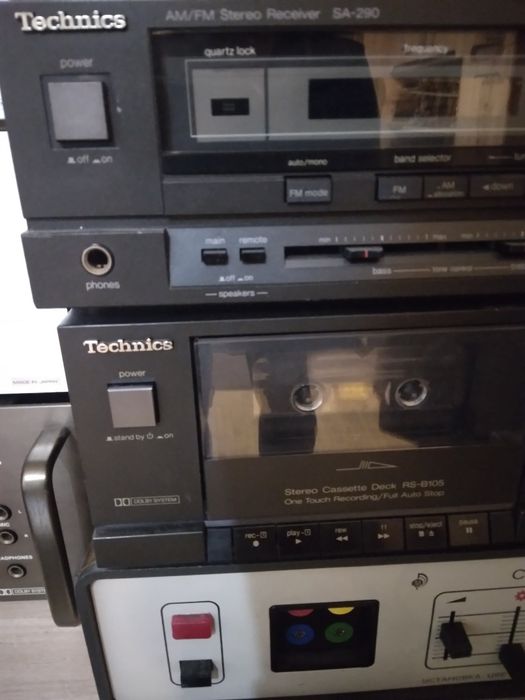 4 Deck-uri, mag Kashtan+ boxe , pick-up Grundig, 2 ampl. Technics