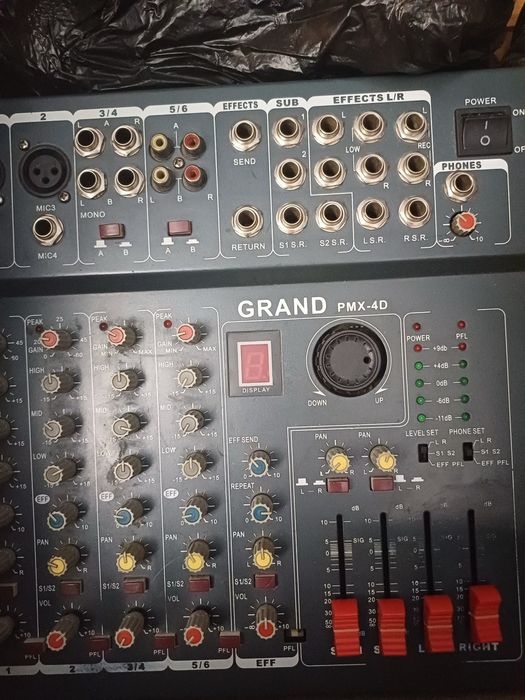 Продаются большие аккустические колонки и усилитель