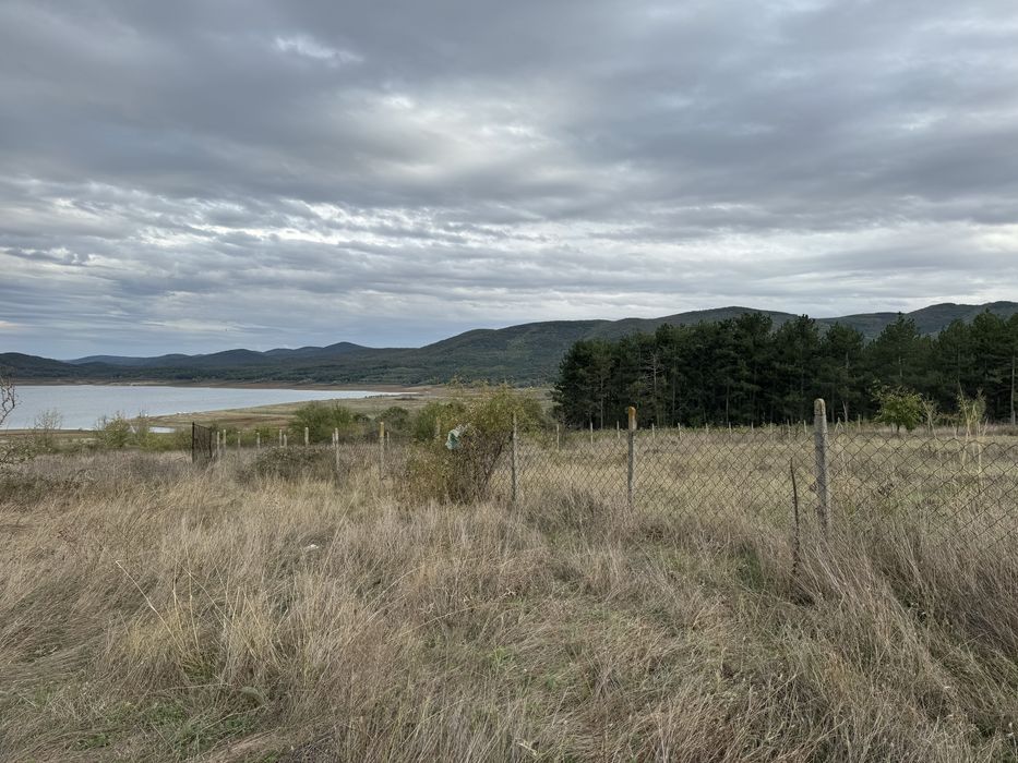 Продаеа парцел, с. Паничерево, язовир “ Жребчево”