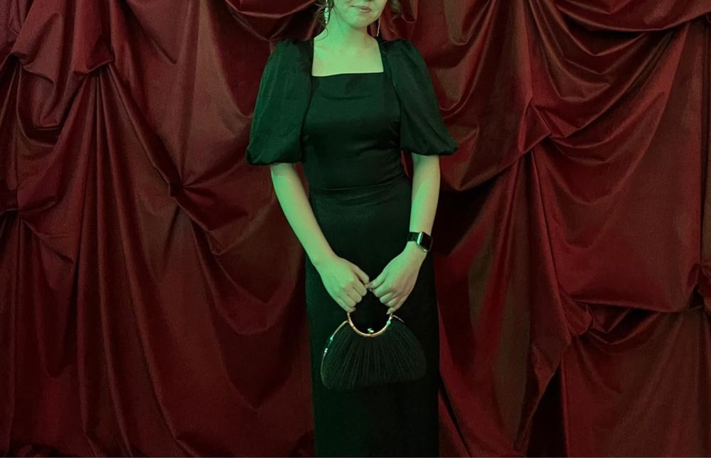 Черное платье вечерний