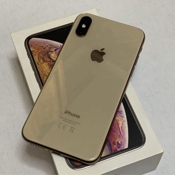 Iphone XS золото