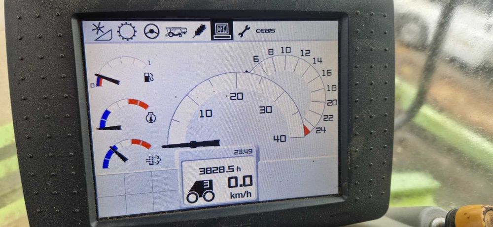 Combina CLAAS LEXION 750 APS HYBRID + Cornspeed 8 randuri  An 2014