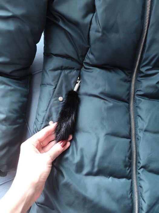 Продам зимний пуховик