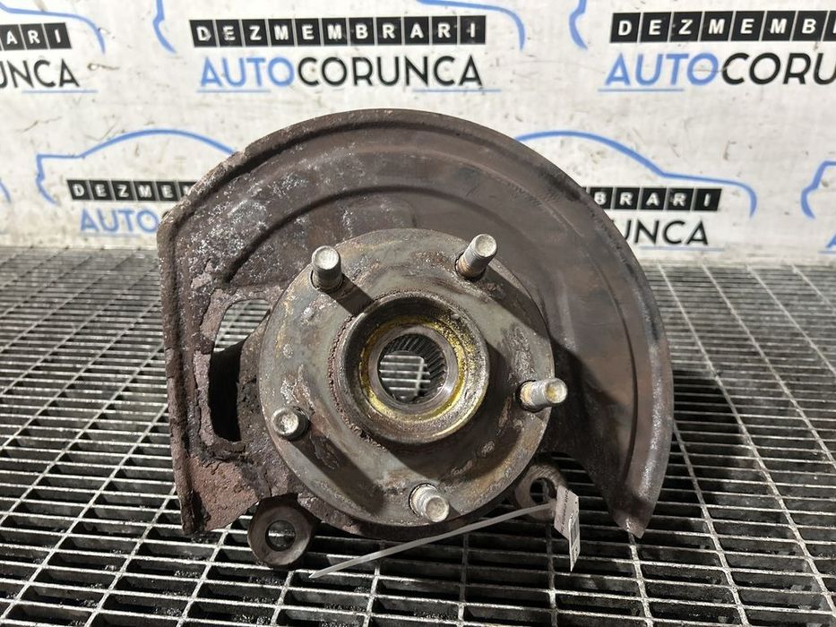 Fuzeta dreapta fata Nissan Qashqai Facelift 1.5 Dci 2010 - 2013 Manuala 6 Trepte K9K 430 ...