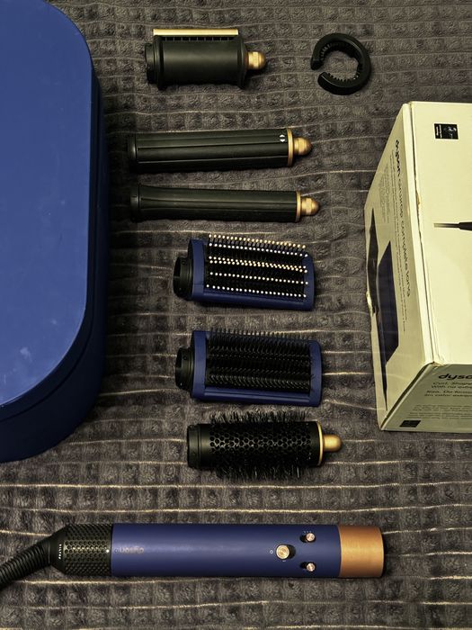 Dyson airwrap complete long