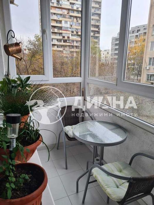 Продава се Тристаен апартамент в Пловдив, Кючук Париж - 84 кв.м за 1655 €/кв.м - Снимка #10