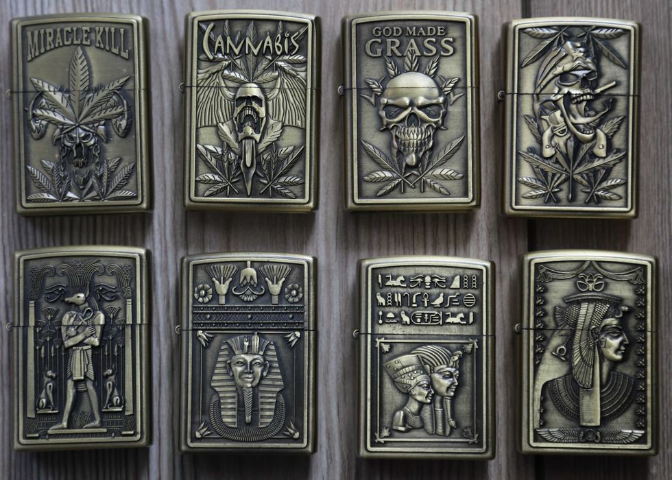 bricheta tip ZiPPo cupru 3D Metal