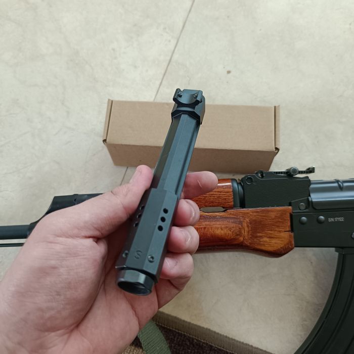 Еърсофт газова тръба релса за Ак47 и лазер