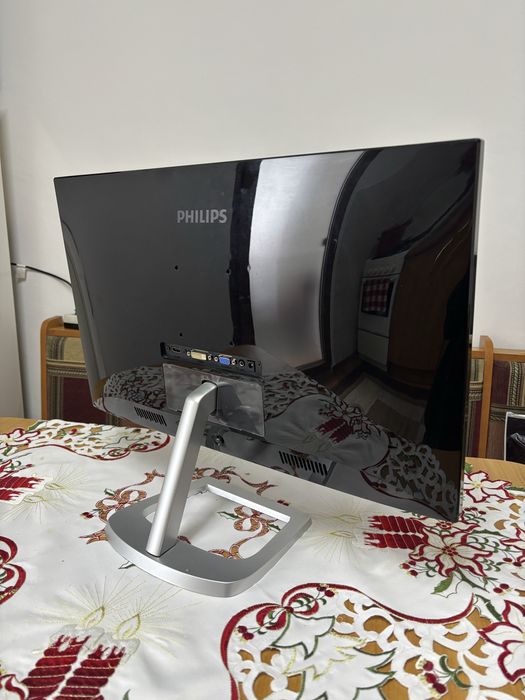 Monitor philips IPS Full HD 75hz