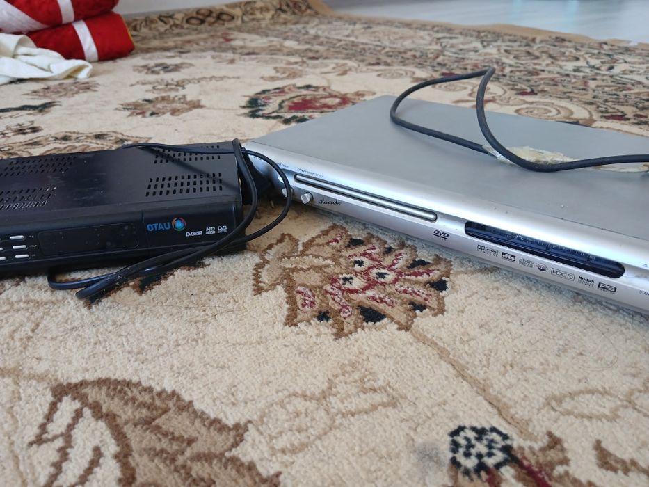 Dvd pleer и кабель otau