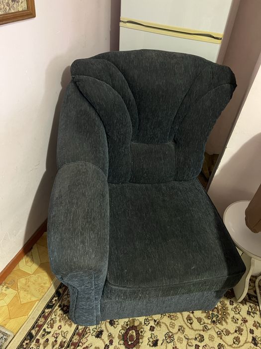 Диван с поворотом