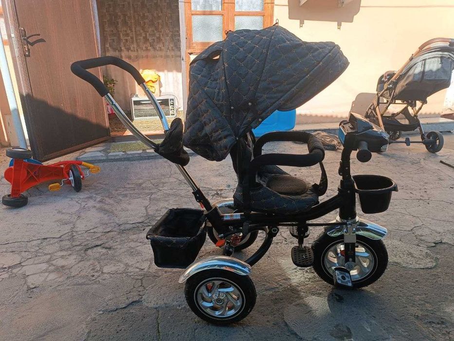 Детская коляска, новвя